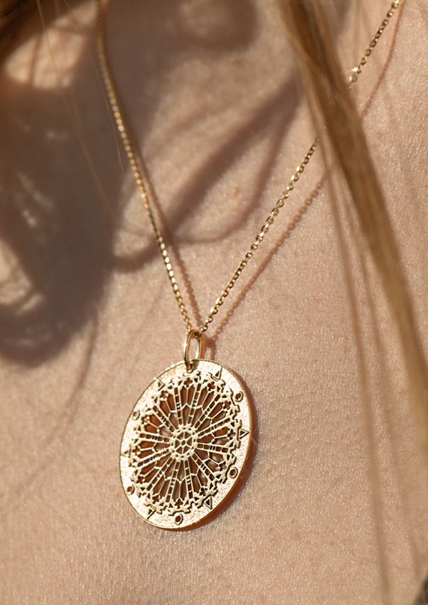 Yellow gold medal, celebrating the centenary of the Maison Lepage.
